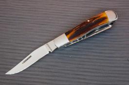 Amber Stag Two Blade Trapper