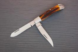 Amber Stag Two Blade Trapper